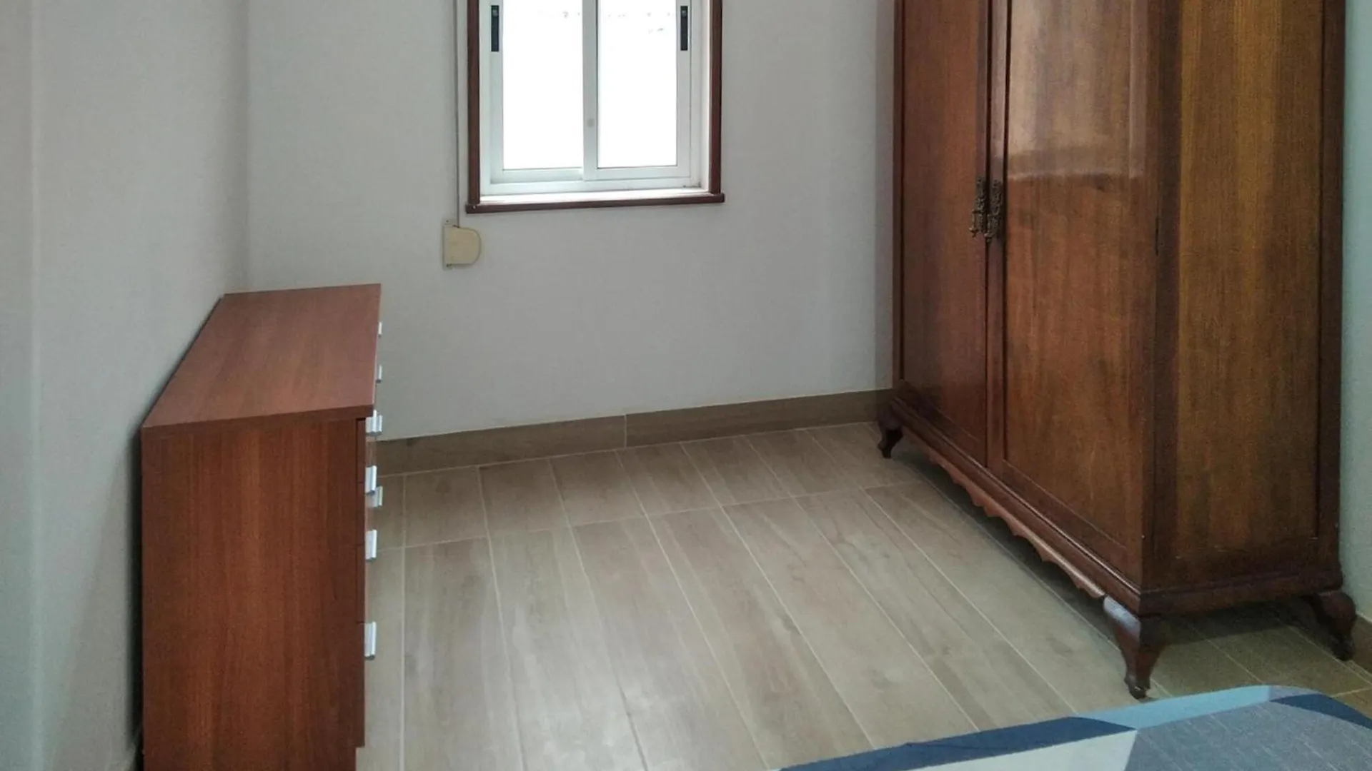 Lovely Home In Cortes De La Frontera With Kitchen